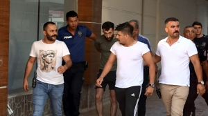5 yeğeni ve engelli kız kardeşini rehin aldı, savcılıktan serbest kaldı(Galeri)