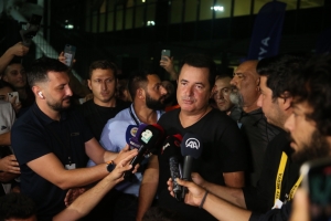 Acun Ilıcalı: Fenerbahçe'ye 85 dakika dayanabilmek bizim için önemli bir gurur(Galeri)