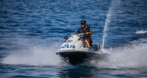 Antalya'da deniz polisi, jet-ski ile hayat kurtaracak(Galeri)