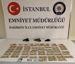 Bakırköy’deki kuyumcuda sahte döviz yakalandı(Galeri)