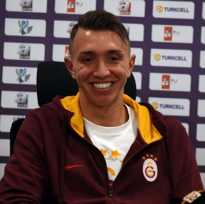 Fernando Muslera: Bir kupa daha kazanmak bizim için gurur olacak(Galeri)