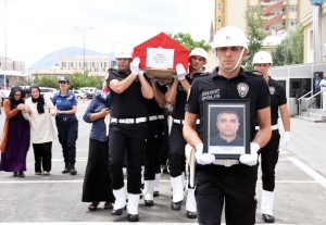 Kayseri'de kalp krizinden yaşamını yitiren polis için tören(Galeri)