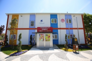 Küçükçekmece’de 9’uncu Gündüz Çocuk Bakım Evi inşasına başlandı(Galeri)