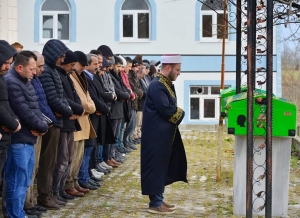 Taziye ziyaretinde kalp krizi geçirdi, iki arkadaş yan yana toprağa verildi(Galeri)