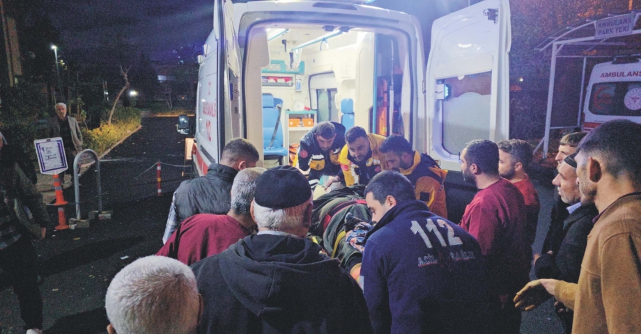 Adıyaman'da iki otomobil kafa kafaya çarpıştı: 4 ölü, 6 yaralı