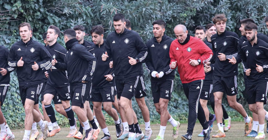 Altay çalışmalara eksiklerle başladı