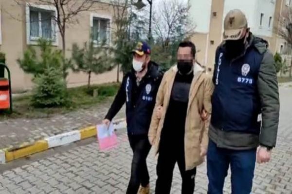 Ankara'da FETÖ operasyonu: 13 gözaltı (2)