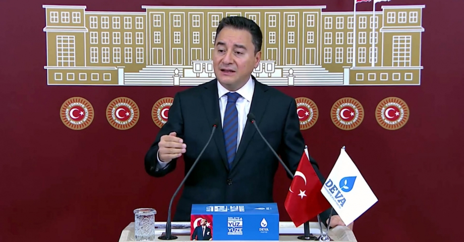 Babacan: Asgari ücret artışını enflasyonun altında tutmak için laf cambazlığı başlamış