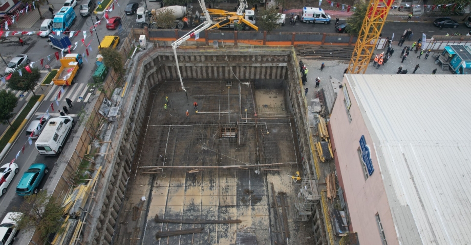 Bahçelievler’de 12’nci kütüphanenin temelleri atıldı