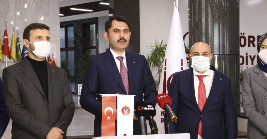 Bakan Kurum: Kızılcahamam'da yanan 15 iş yerini yeniden inşa edeceğiz (2)
