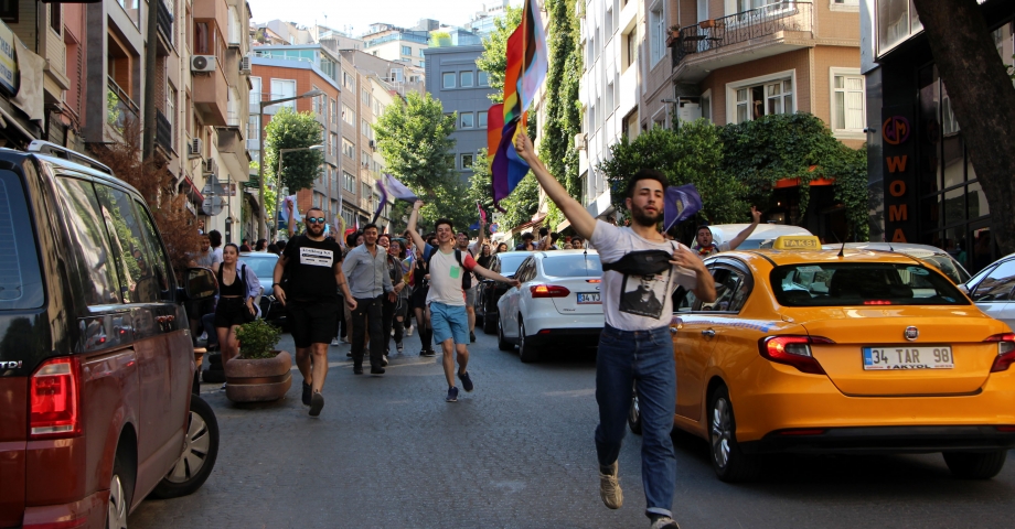  Beyoğlu’nda LGBT eylemi