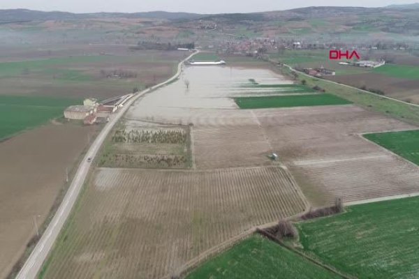 BURSA'DA SAĞANAK NEDENİYLE ZARAR GÖREN TARIM ARAZİLERİ HAVADAN GÖRÜNTÜLENDİ