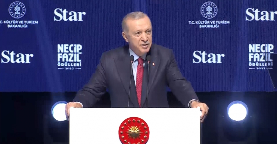 Cumhurbaşkanı Erdoğan: Sporun günlük siyasi rekabetin mezesi haline getirilmesi yanlıştır