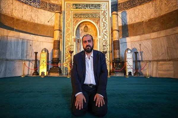 (Ek bilgilerle) Ayasofya Camii imamı Mehmet Boynukalın görevinden ayrıldı