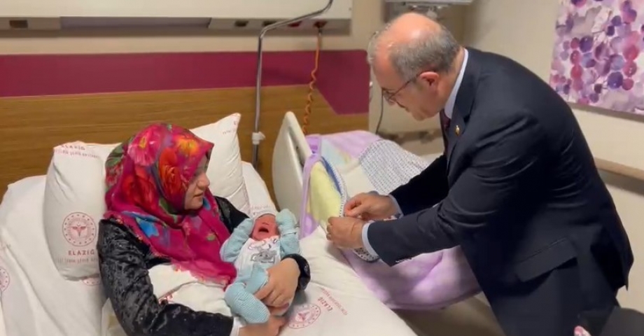 Elazığ'da 2024’ün ilk bebekleri Yiğit Doğu, Eymen ve Asilhan Oldu