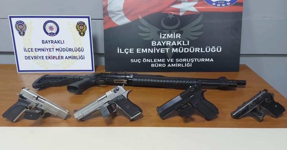 İzmir polisinden yılbaşı magandalarına suçüstü