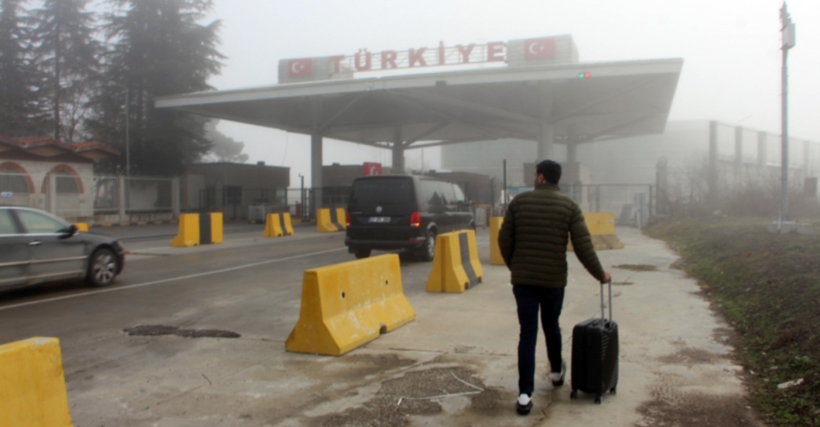 Kapıkule'de yaya geçişleri, 3 yıl sonra yeniden başladı/ Ek fotoğraflar