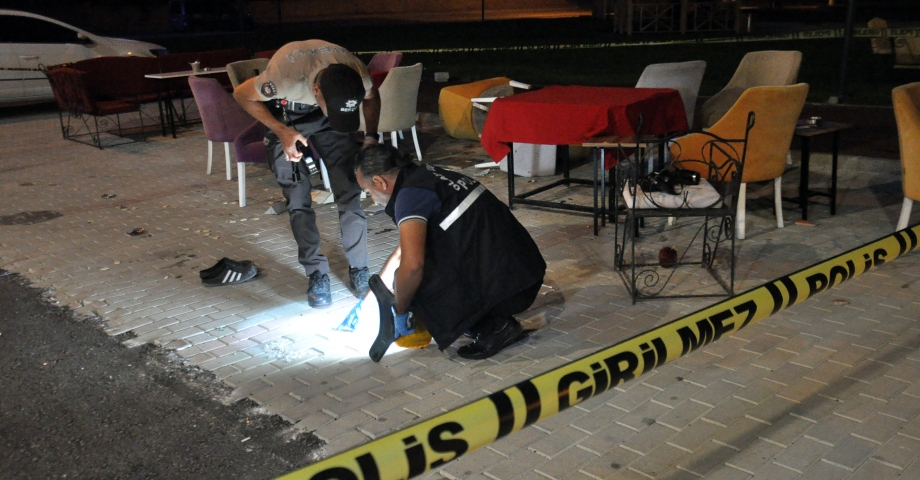 Karaman'da kafeye silahlı saldırı: 6 yaralı