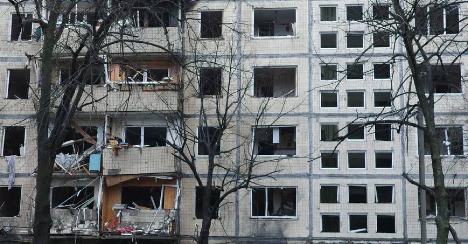 Kiev’e gece yapılan roket saldırısında 53 kişi yaralandı