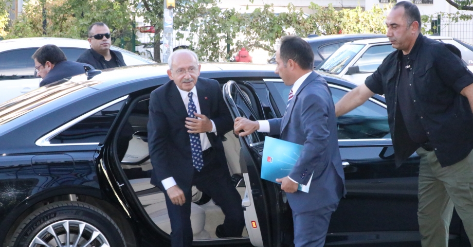 Kılıçdaroğlu: Teröre karşı ortak tavır takınmak, siyasetçi olarak görevimiz (2) 