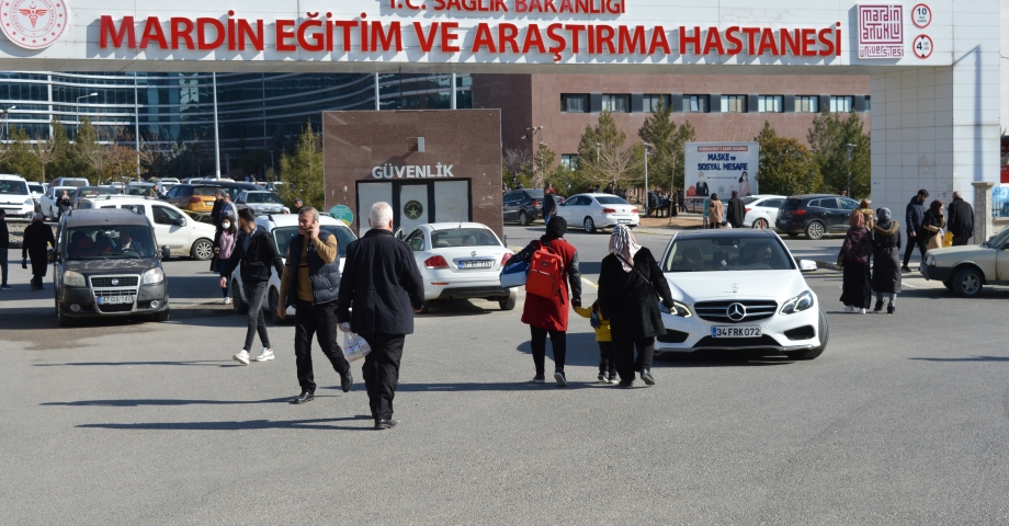 Mardin’de husumetli aileler arasında silahlı kavga: 1’i ağır, 3 yaralı