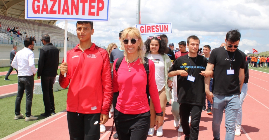 Nevşehir'de özel sporcuların yarışacağı müsabakalar başladı