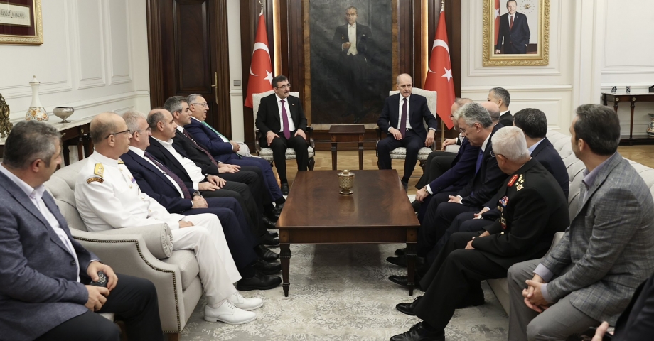 TBMM Başkanı Kurtulmuş'tan Bakan Yerlikaya'ya 'geçmiş olsun' ziyareti