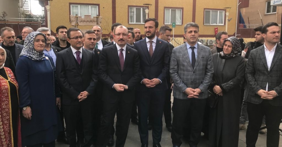Ticaret Bakanı Mehmet Muş, Bağcılar'daki Samsun Günleri’ne katıldı 