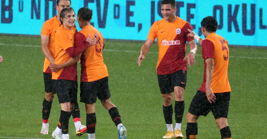 U19 derbisinde kazanan Galatasaray