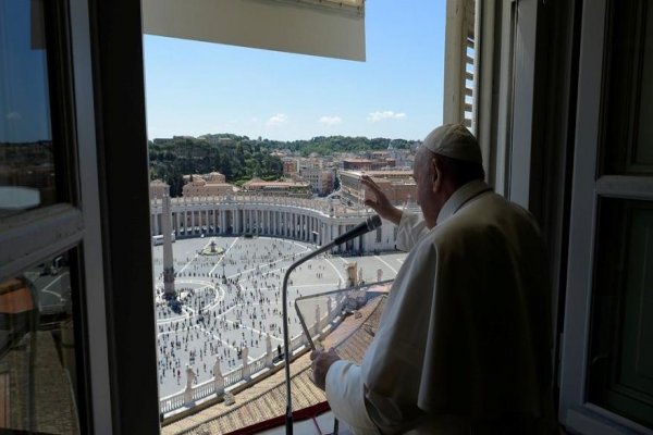 Vatikan'da aylar sonra bir ilk gerçekleşti.