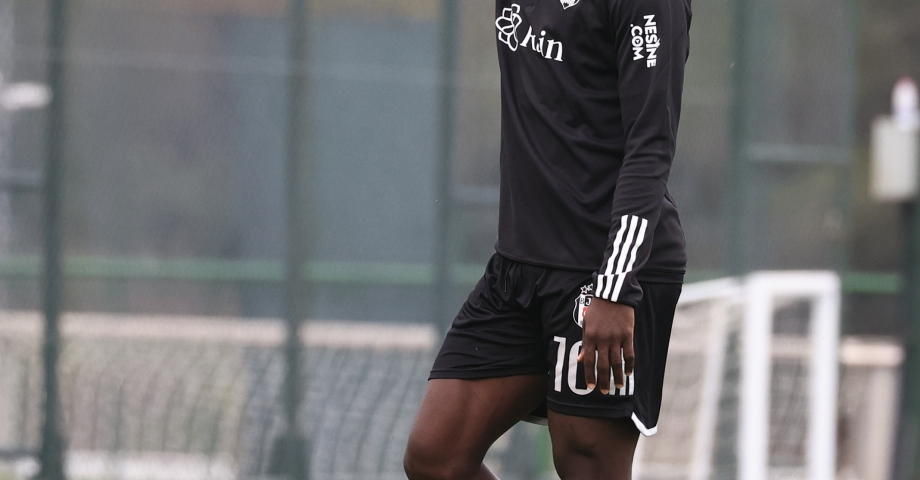 Vincent Aboubakar: Sözleşmeli olduğum her dakika tüm çabamı ve konsantrasyonumu takıma veriyorum