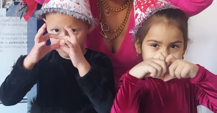 Yeliz'in 'Hayat' şarkısı kanserli çocuklar için umut olacak