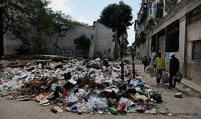 Küba'da Ekonomik Kriz Derinleşiyor