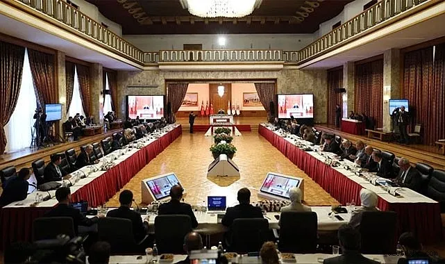 Barışa Doğru Adımlar: Türkiye'nin Geleceği İçin Kilit Rapor