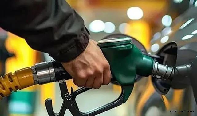 Akaryakıt Fiyatlarına Zam Geldi