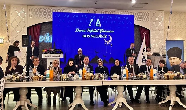 Anahtar Parti İftar Programı Gerçekleşti