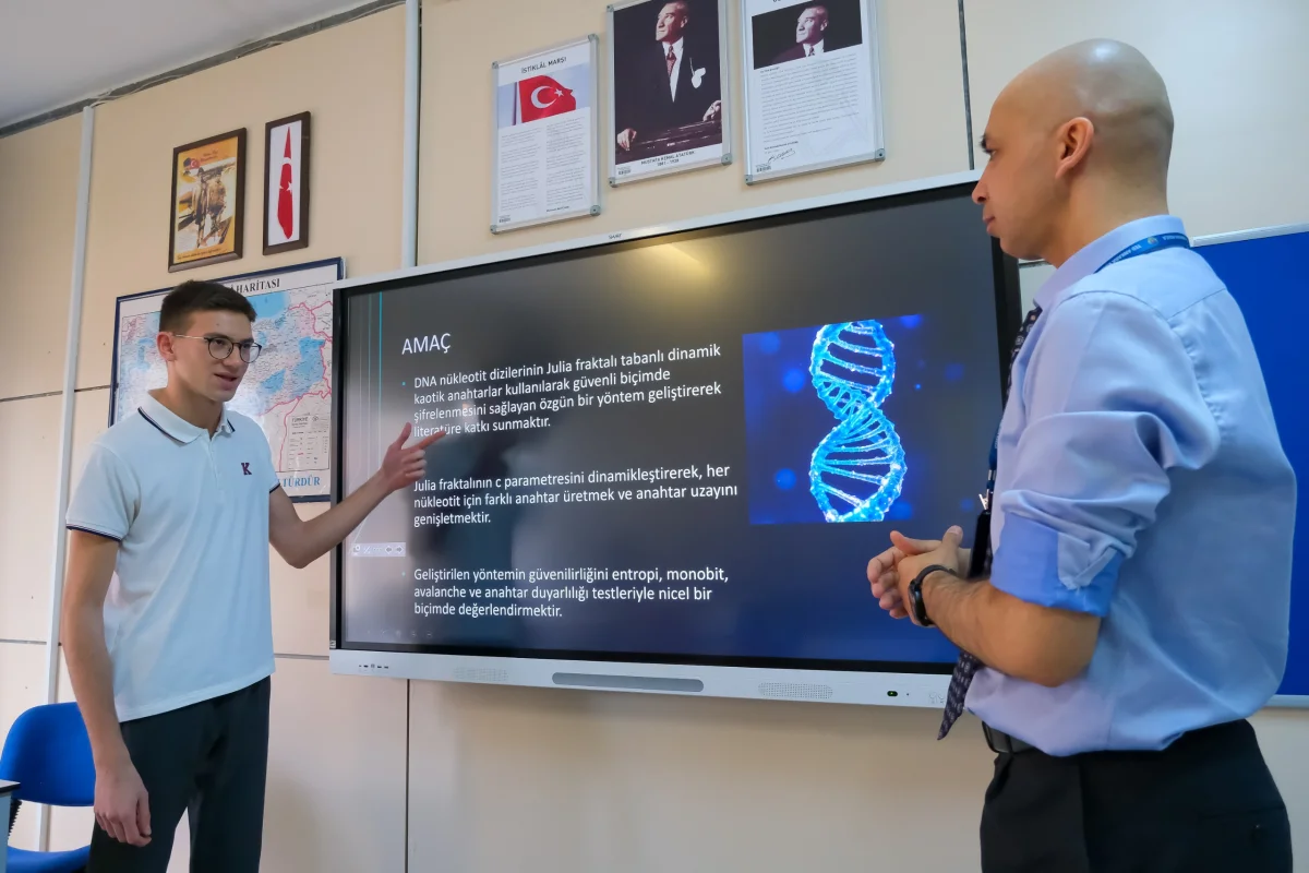 TED Ankara Koleji öğrencisi TÜBİTAK Bölge Sergisi'nde bölge birincisi oldu