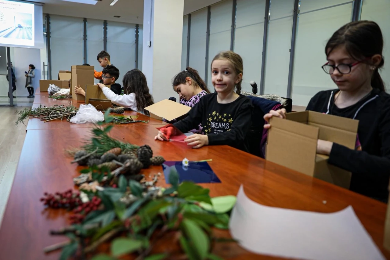 Çocuklar bir günlüğüne mimar oldu