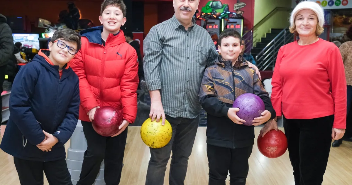 Bilgievleri ve Saygınlar bowling pistinde buluştu