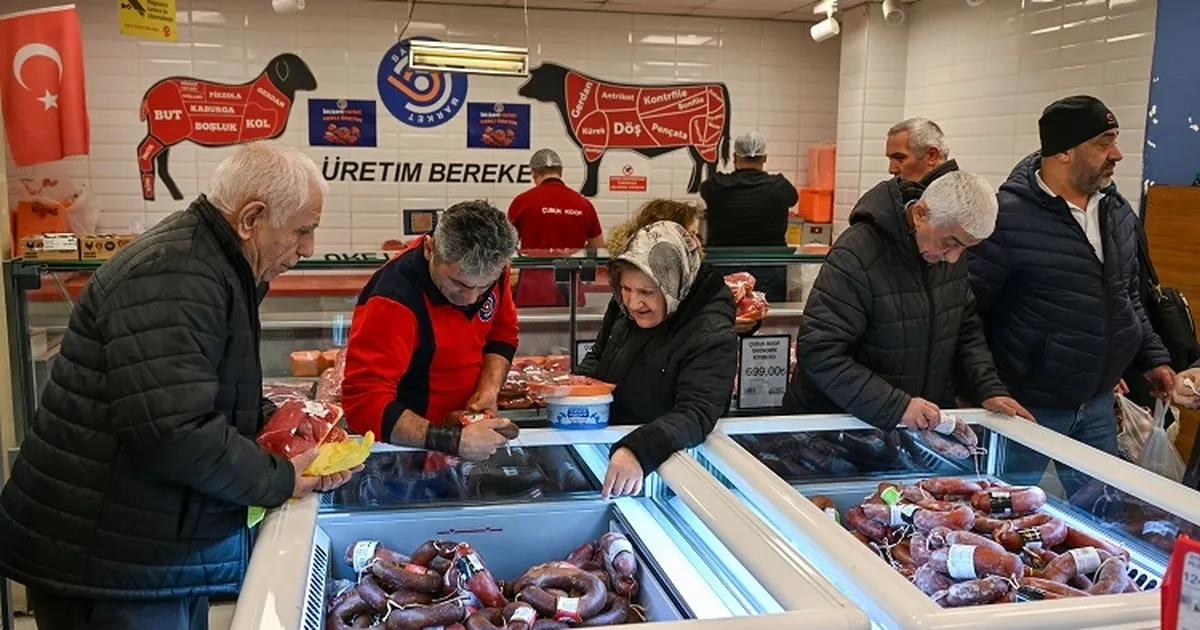 Başkent Market'te et satışı tam gaz