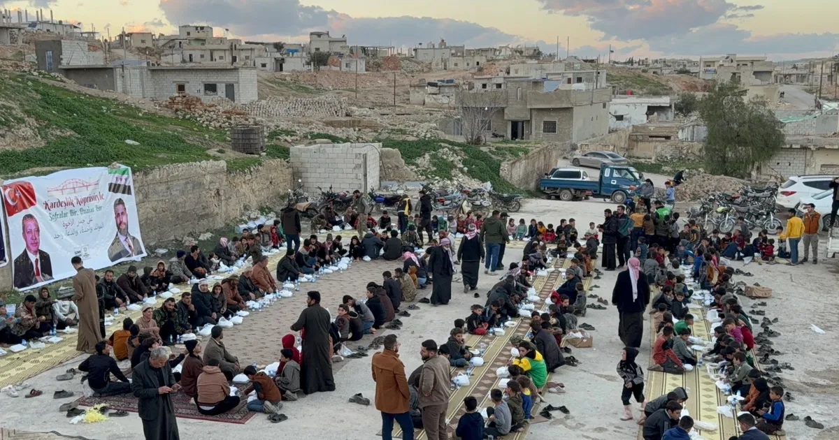 Konya, Suriye'nin üç şehrinde sofra kuruyor