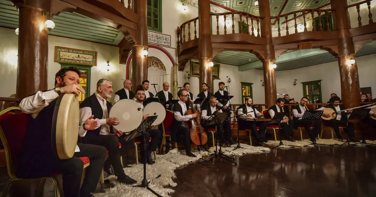 Bursa'da tasavvuf ezgileri gönüllere dokundu