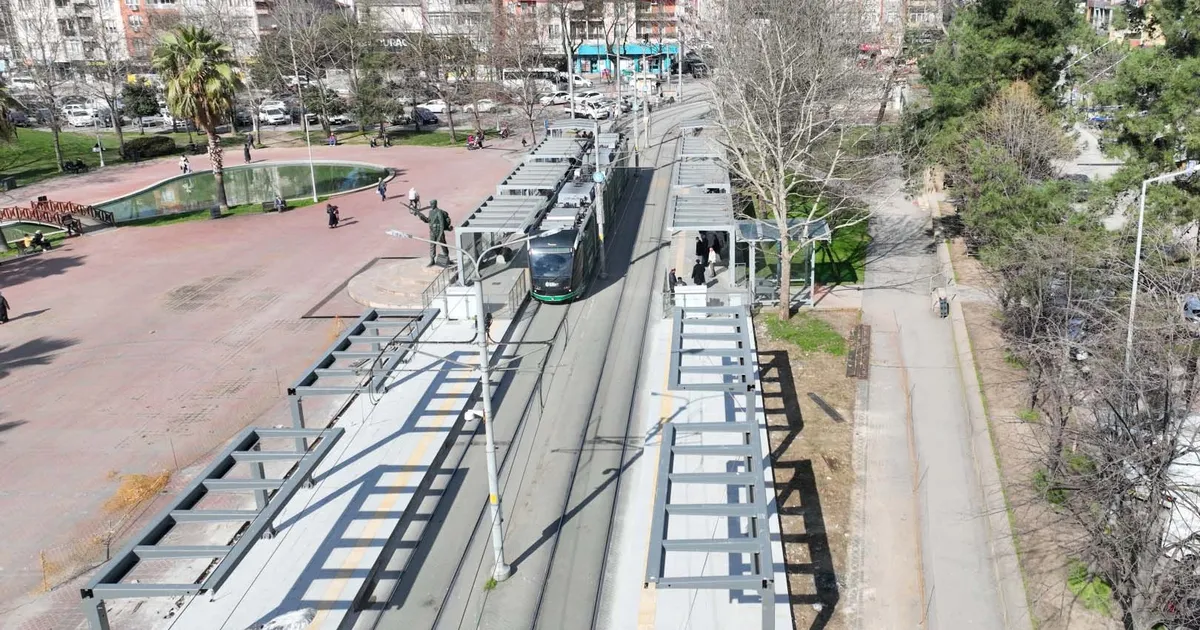 Kocaeli’de tramvaylar çift diziyle 600 yolcu taşıyacak