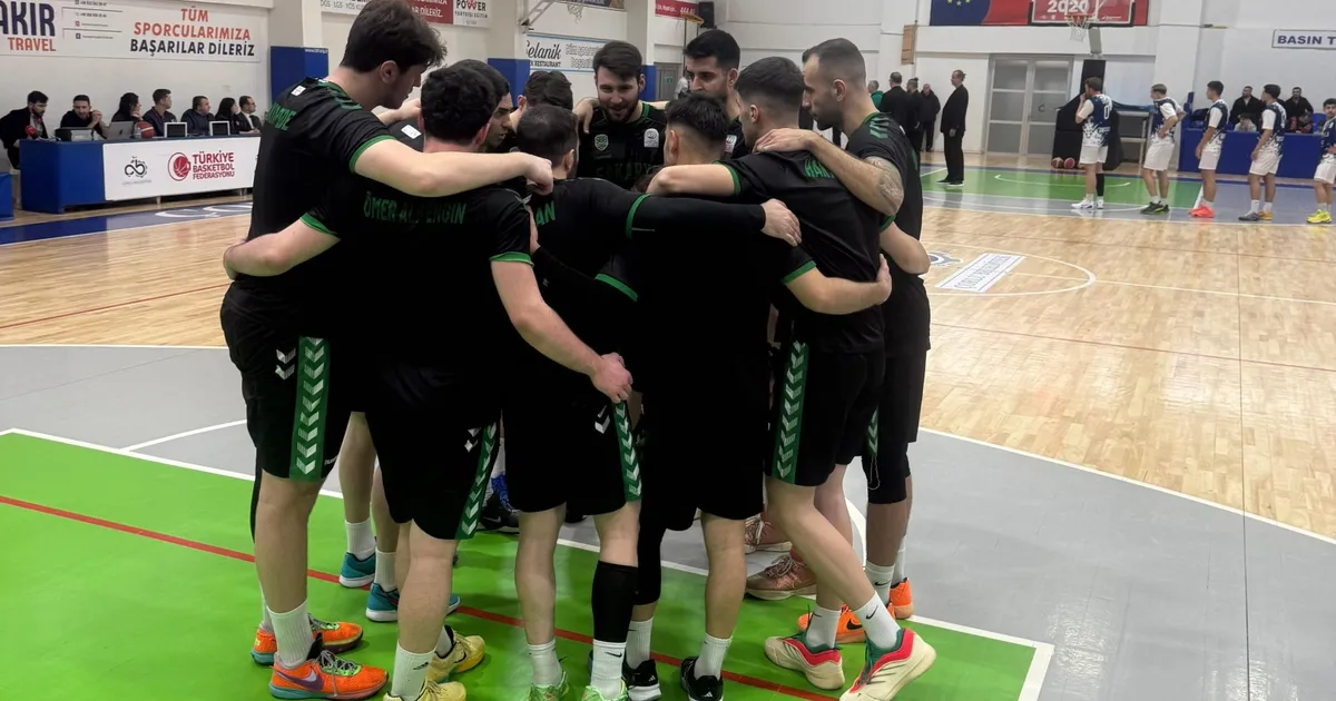 Sakarya potada Çorlu’yu uzatmalarda devirdi