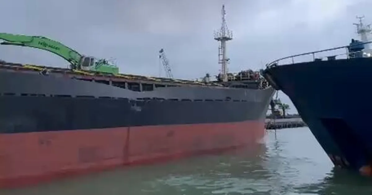 Bartın Limanı’nda iki gemi çarpıştı: Can kaybı yok!