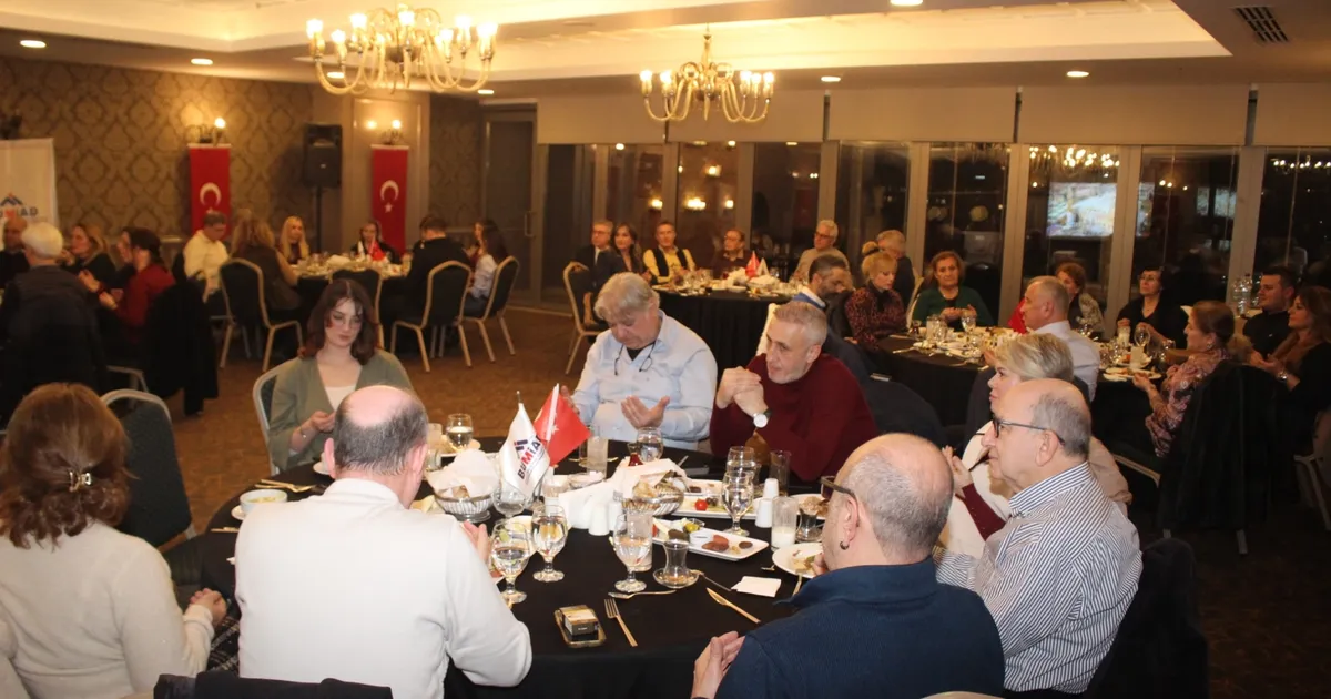 Bursa’da BUMİAD’dan dayanışma iftarı