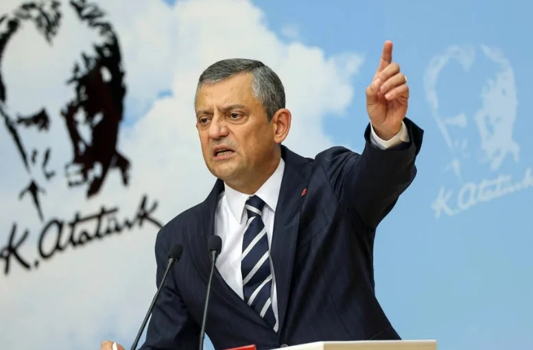 CHP En Ağır Siyasi Operasyona Maruz Kalıyor