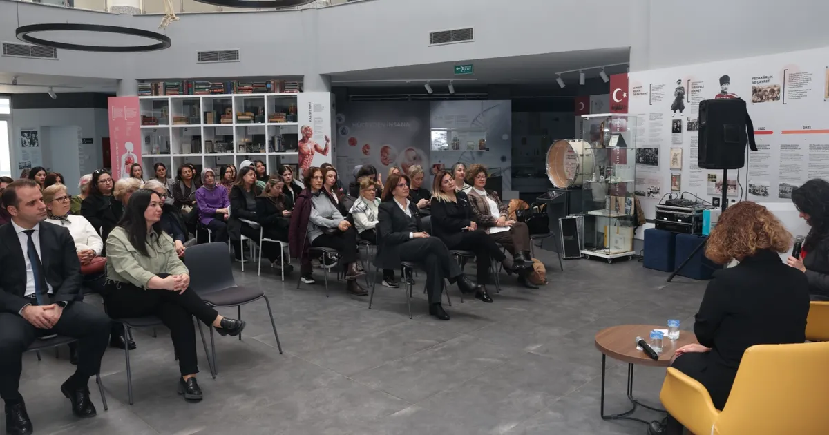 Bursa Nilüfer’de Medeni Kanun ele alındı