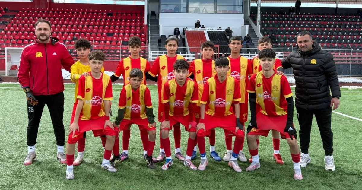 Ağrı’da U.14 Ligi Şampiyonu Doğubeyazıt Gençlerbirliği