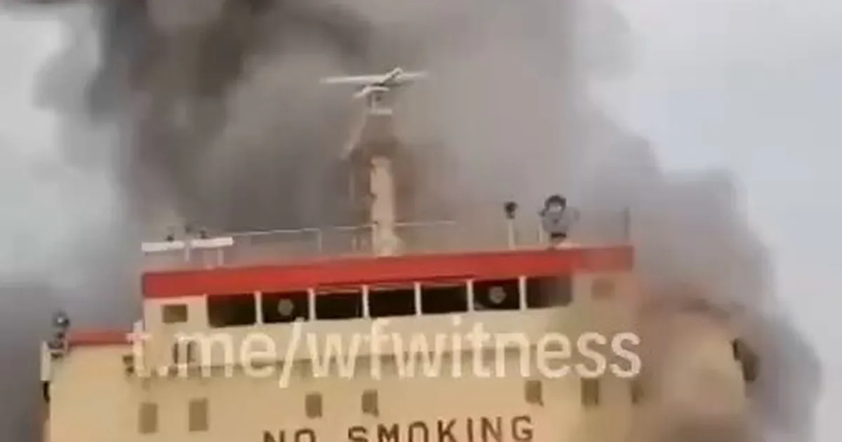 İran’dan Hürmüz Boğazı uyarısı! Bir kaçak gemi daha vuruldu!